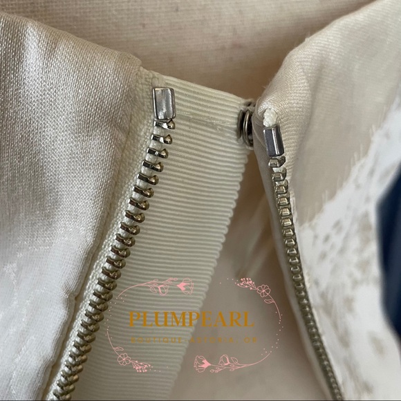 An Original Milly of New York Vintage Custom wedding gown - Picture 16 of 16